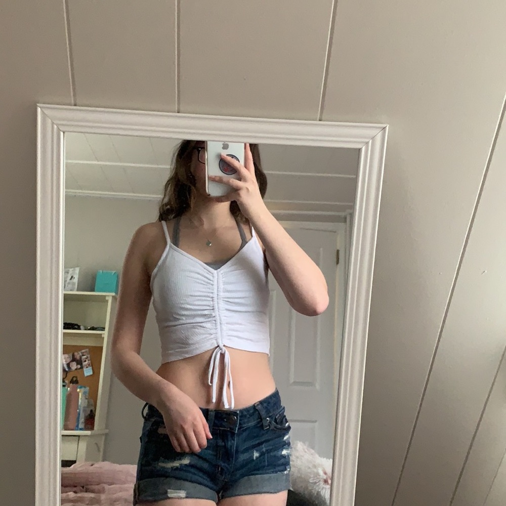 GARAGE tie front crop top white